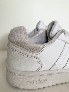 Adidas, Stl 32