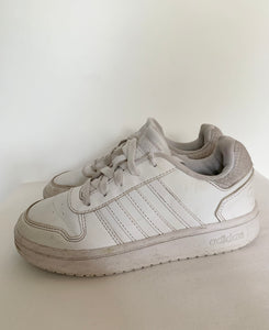 Adidas, Stl 32