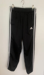 Adidasbyxor, nya, Stl 140