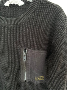 Stickad tröja med ficka, H&M, stl 134/140