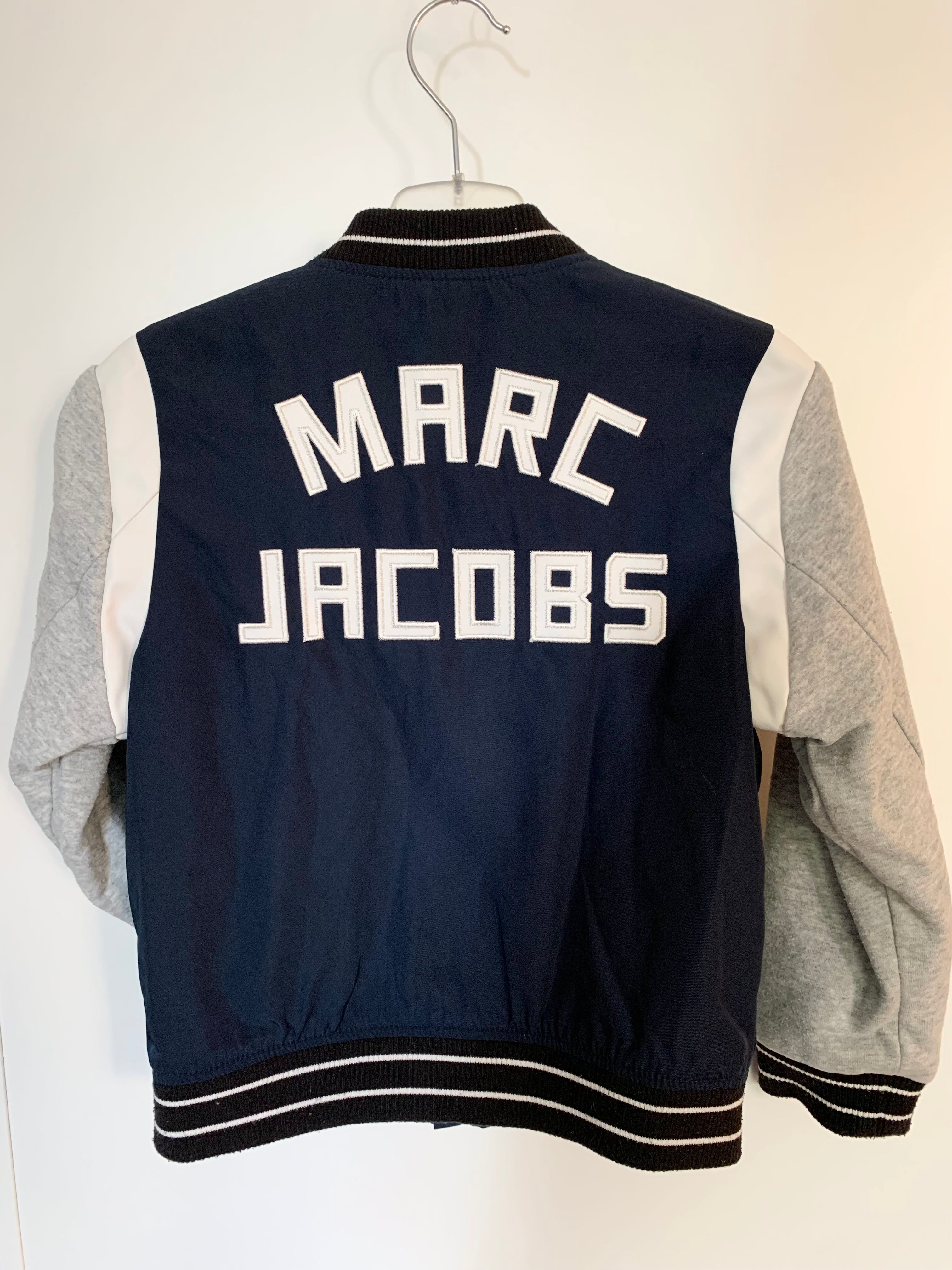 Jacka, Marc Jacobs, Stl 128