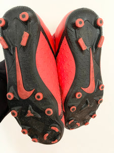 Fotbollsskor, Nike Phantom, stl 32